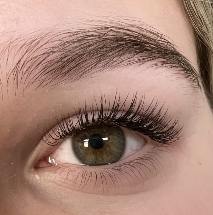 Eye Makeup With Lash Extensions 